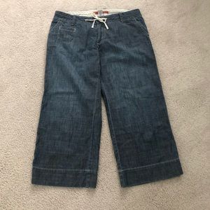 GAP wide leg cropped jeans